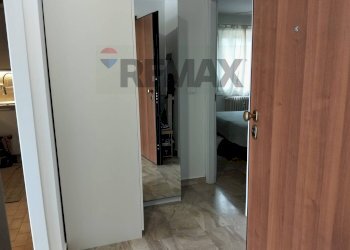 Hall / corridoio - Two-room apartment VIA POSTALE VECCHIA
 
23, Luvinate - photo 11