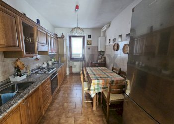 Cucina abitabile - Appartamento via lavatoio
1, Comerio - foto 7