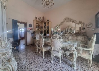 Sala da pranzo - Quadrilocale Via Roma
 
281, Melito di Napoli - foto 5