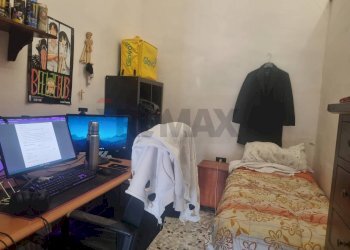 Camera / camera da letto - Quadrilocale Via Roma
 
281, Melito di Napoli - foto 15