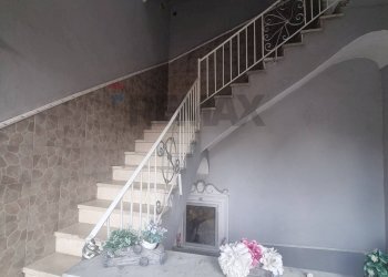 Scale - Quadrilocale Via Roma
 
281, Melito di Napoli - foto 17