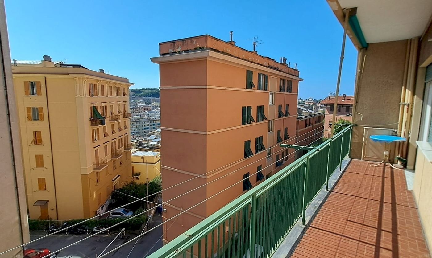 Quadrilocale via Imperiale, Genova (zona San Fruttuoso) - foto 1