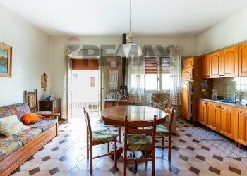 Sala da pranzo - Casa semi indipendente Via Lodi
 
2, Catania - foto 10