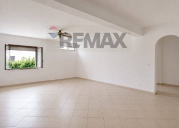 Stanza vuota - Casa semi indipendente Via Lodi
 
2, Catania - foto 34