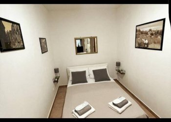 Ufficio - Three-room apartment Via Teatro Greco
 
65, Catania - photo 8