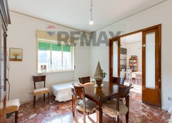 Sala da pranzo - Appartamento Via Guglielmo Oberdan
 
116F, Catania - foto 6