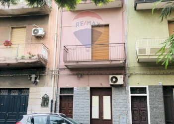Edificio all\'aperto - Two-room apartment Via dei Mulini
 
167, Misterbianco - photo 7