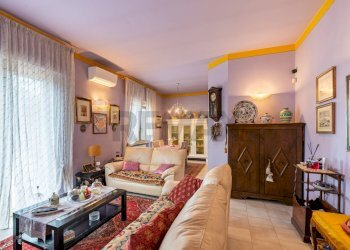 Soggiorno - Semi-detached house San Giovanni Valdarno - photo 6
