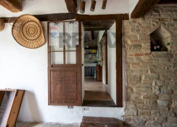 Hall / corridoio - Rustic Via Badiacolli, Cupramontana - photo 25