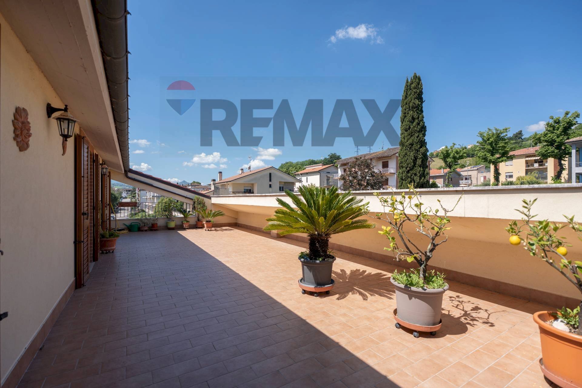 Terrazza - Four-room apartment Via Dante Alighieri
64, Castelplanio - photo 2