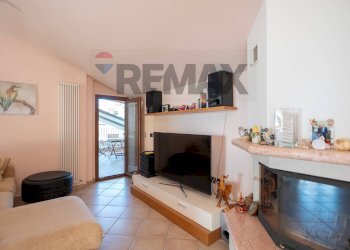 Soggiorno - Four-room apartment Via Dante Alighieri
 
64, Castelplanio - photo 3