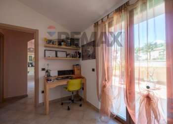 Ufficio - Four-room apartment Via Dante Alighieri
 
64, Castelplanio - photo 16