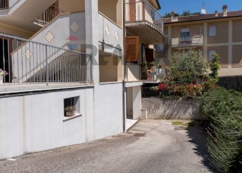 Edificio all\'aperto - Four-room apartment Via Dante Alighieri
 
64, Castelplanio - photo 25