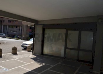 Terrazza - Commercial Premises Via Ruggero D'Andreotto
85, Perugia - photo 8