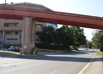 Edificio all\'aperto - Commercial Premises Via Ruggero D'Andreotto
85, Perugia - photo 11