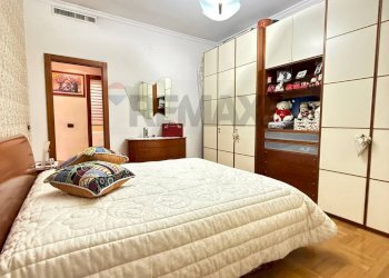 Camera / camera da letto - Three-room apartment Afragola - photo 6