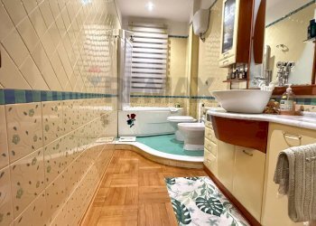 Bagno - Three-room apartment Afragola - photo 8