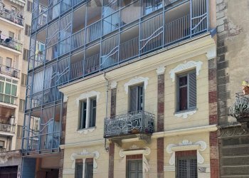 Edificio all\'aperto - Appartamento Via Cuneo
 
3, Torino - foto 1
