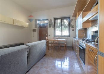 Cucina - Bilocale Via Garibaldi
 
22, Gessate - foto 7