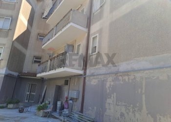 Edificio all\'aperto - Apartment Viale Luigi Ramondetta, sp 12
 
5, Buccheri - photo 4