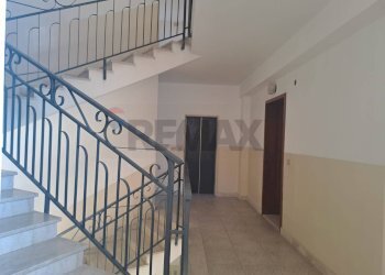 Scale - Apartment Viale Luigi Ramondetta, sp 12
 
5, Buccheri - photo 9
