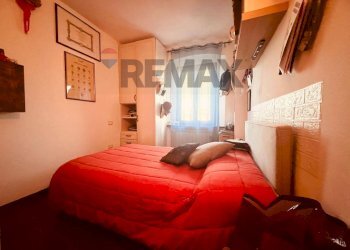 Camera / camera da letto - Independent house Cecina - photo 19