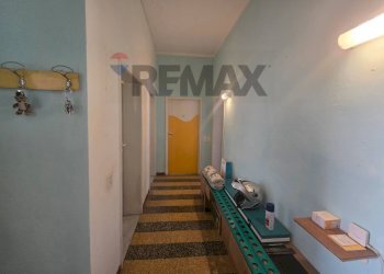 Hall / corridoio - Quadrilocale Piombino - foto 4