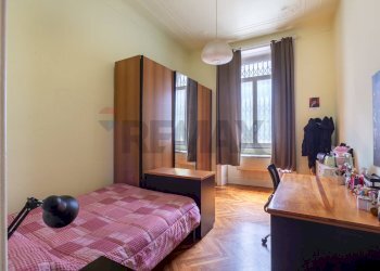 Camera / camera da letto - Non-buildable land Viale Lunigiana
14, Milano - photo 22