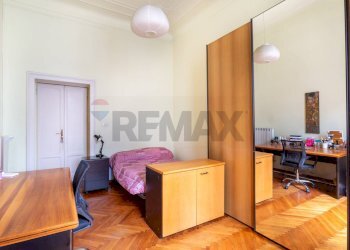 Camera / camera da letto - Non-buildable land Viale Lunigiana
14, Milano - photo 23