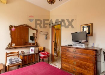 Camera / camera da letto - Casa semi indipendente Via Svizzera
 
42-40, Siracusa - foto 22