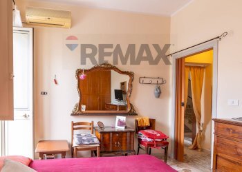 Camera / camera da letto - Casa semi indipendente Via Svizzera
 
42-40, Siracusa - foto 23