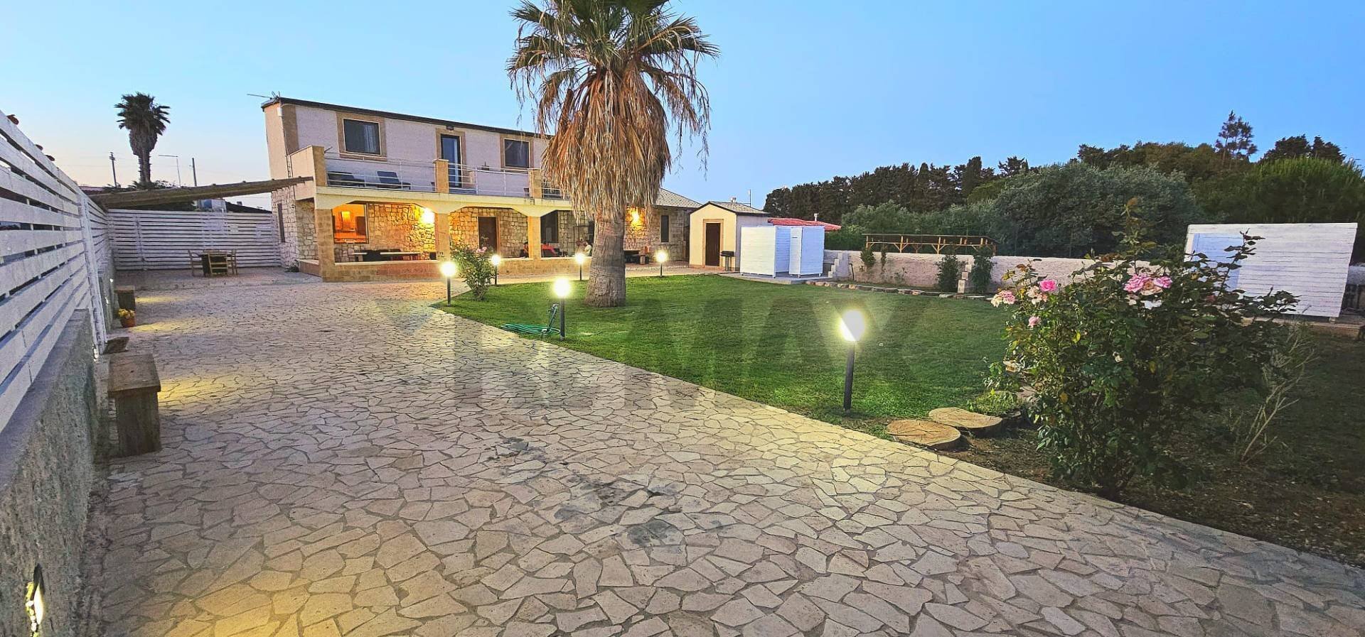 Casa all\'aperto - Villa via del turchese
 
15, Siracusa - foto 1