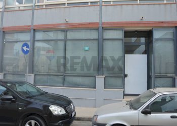 Edificio all\'aperto - Commercial Premises Via delle Ortensie Angolo La Marmora, Pachino - photo 4