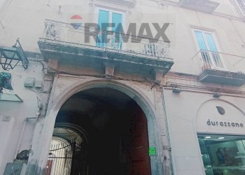 Edificio all\'aperto - Trilocale Via San Giovanni
 
34, Caserta - foto 18