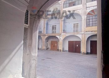 Edificio all\'aperto - Trilocale Via San Giovanni
 
34, Caserta - foto 19