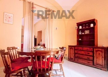 Sala da pranzo - Trilocale Via San Giovanni
 
34, Caserta - foto 32