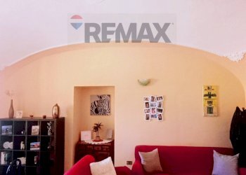 Sala da pranzo - Trilocale Via San Giovanni
 
34, Caserta - foto 36