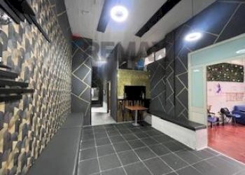 Ricezione / Lobby - Commercial Premises Via Tribuni Della Plebe
snc, Napoli - photo 5