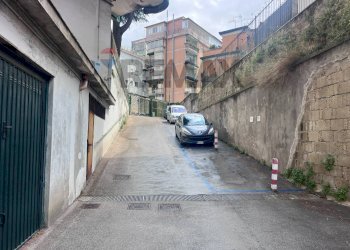 Edificio all\'aperto - Commercial Premises Via Tribuni Della Plebe
snc, Napoli - photo 15