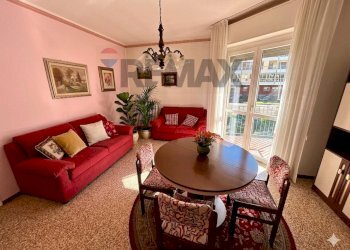 Sala da pranzo - Three-room apartment Lovere - photo 2