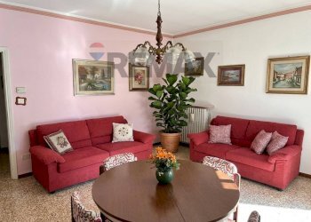 Soggiorno - Three-room apartment Lovere - photo 3