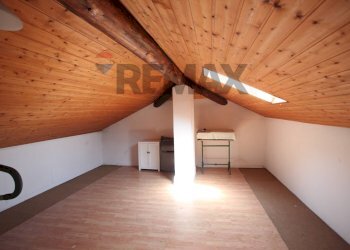 Stanza vuota - Casa indipendente via Piave
28, Ponte San Pietro - foto 55