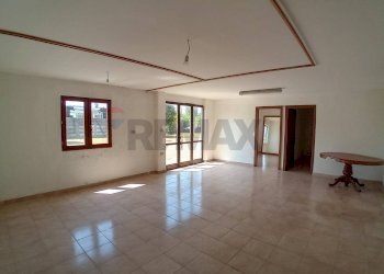 Stanza vuota - Casa indipendente Riva del Po - foto 25