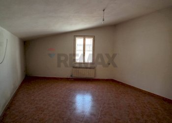 Stanza vuota - Casa indipendente Riva del Po - foto 26