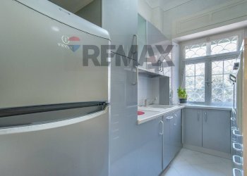 Cucina - Trilocale Piazza Giuliano della Rovere
 
16, Roma - foto 16