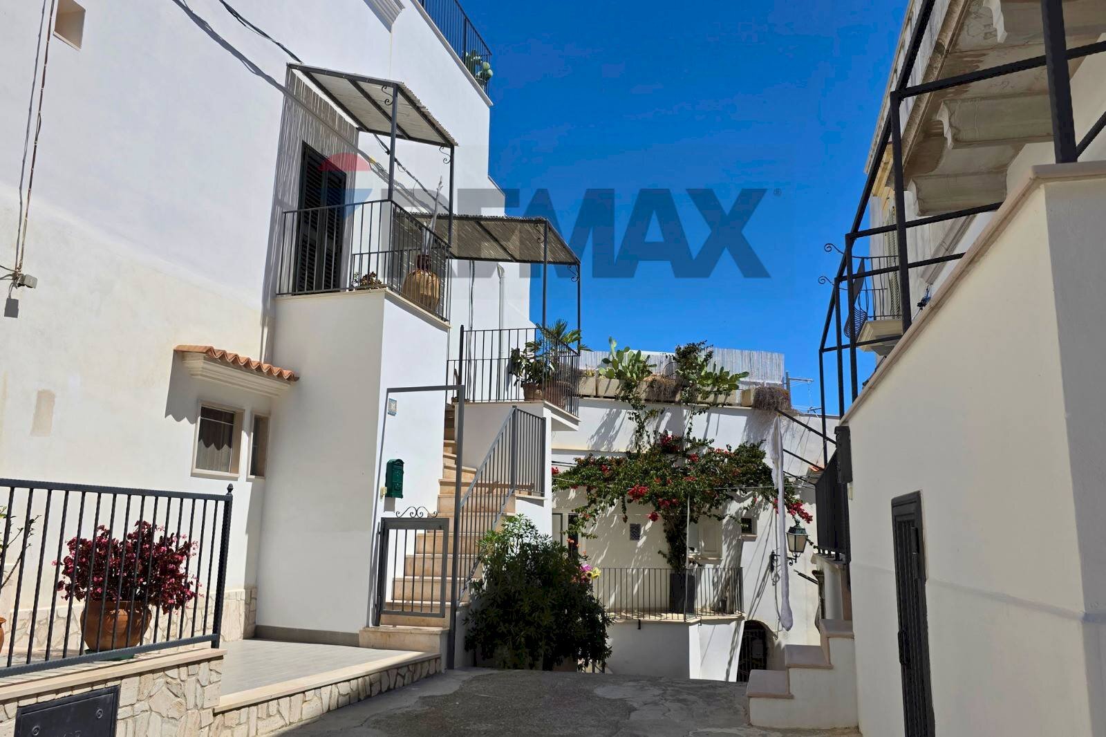 Edificio all\'aperto - Appartamento Via Vescovado
 
26, Vieste - foto 2