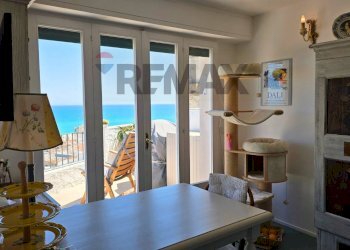 Sala da pranzo - Appartamento Via Vescovado
 
26, Vieste - foto 15