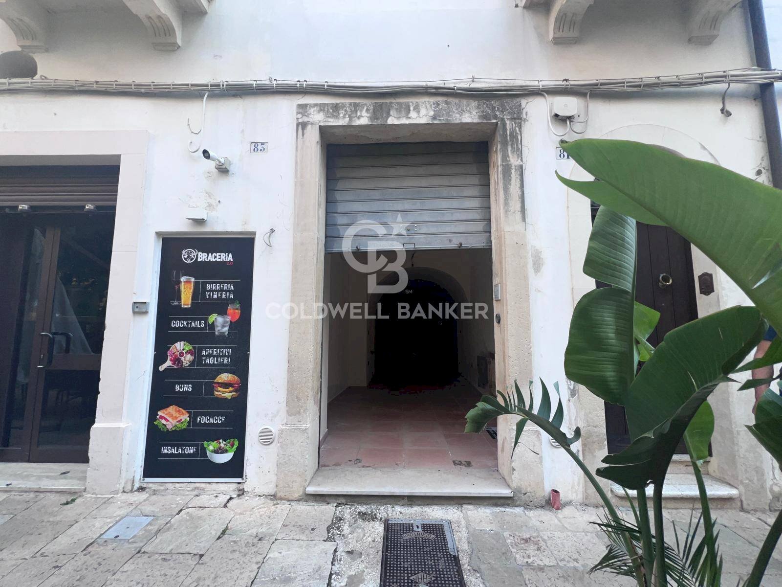 Foto 1 - Warehouse Via Pietro Siciliani
 
83, Galatina - photo 1