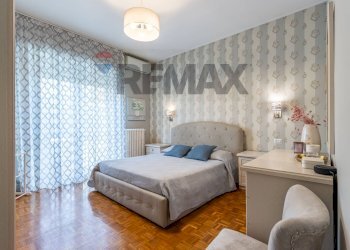 Camera / camera da letto - Trilocale via san vitale
 
132, Seregno - foto 23