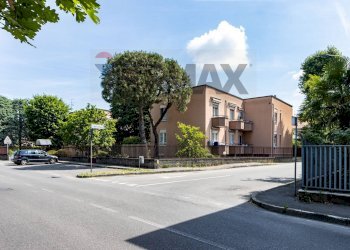 Edificio all\'aperto - Trilocale via san vitale
 
132, Seregno - foto 43